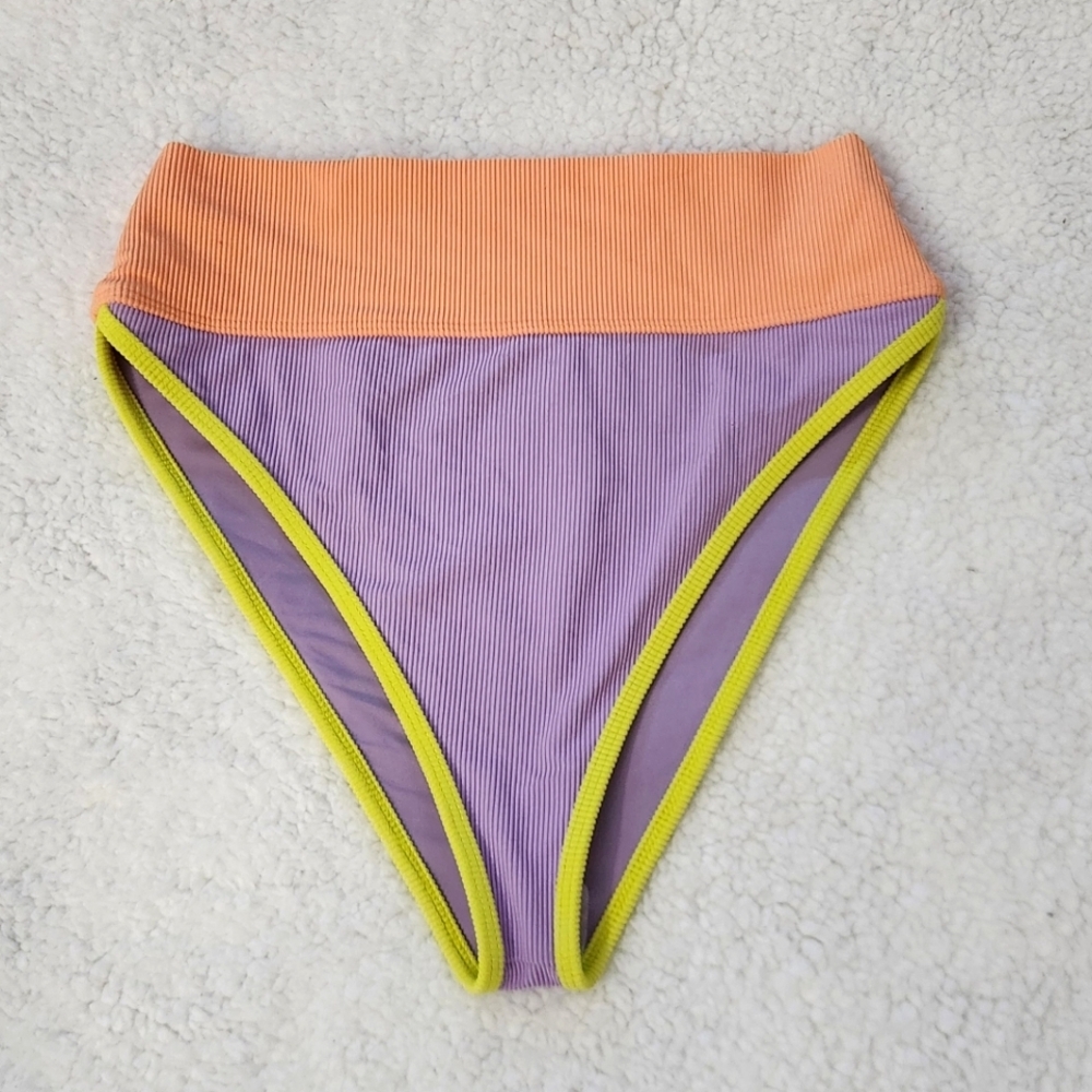 New!Beach Riot Emmy Bikini Bottom - Picture 4 of 8